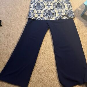 2-piece Navy Wide-Leg Pants with Blue & White Damask Printed Top